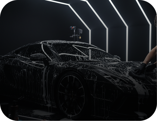 غسيل تفصيلي VIP - خدمة غسيل تفصيلي VIP من ريفليكت للعناية بالسيارات في الرياض